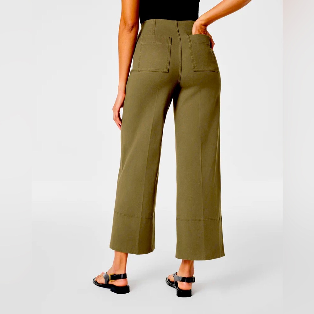 Brand New Spanx Cropped Pant